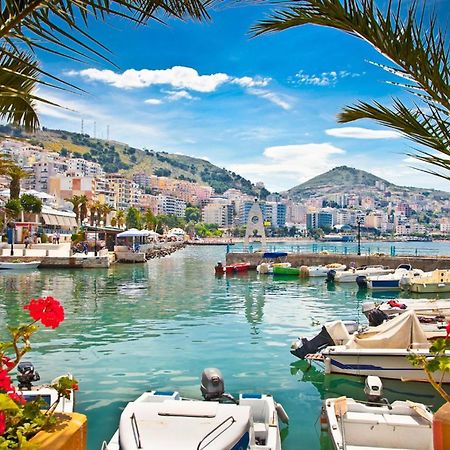 Saranda City Center & Beach Apartament 2 Bed Room Exterior photo