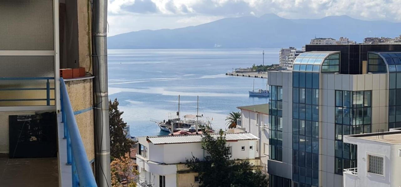 Saranda City Center & Beach Apartament 2 Bed Room Exterior photo